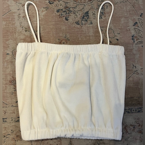 Pretty Little Thing Tank Top - Picture 4 of 4